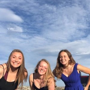 Meet your Posher, Emma